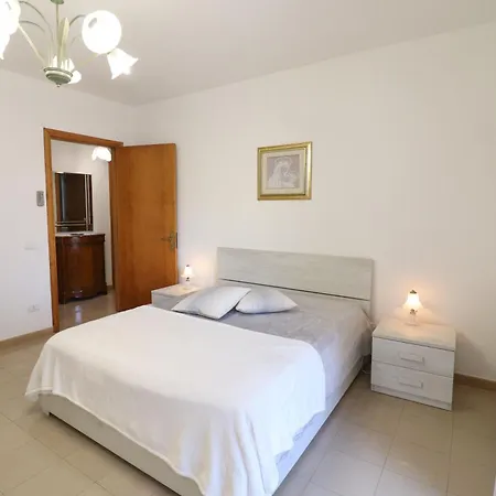 Casa Ambra A Semesterbostad *